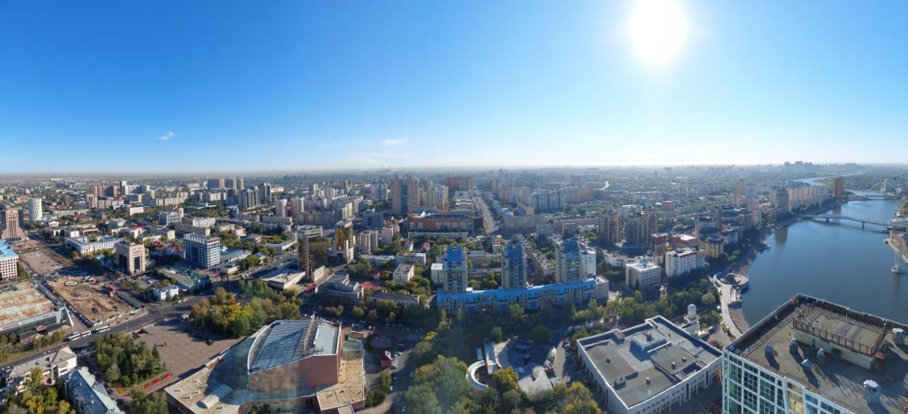 Апартаменты На Набережной С Панорамным Видом На 39 Этаже Astana Luaran gambar