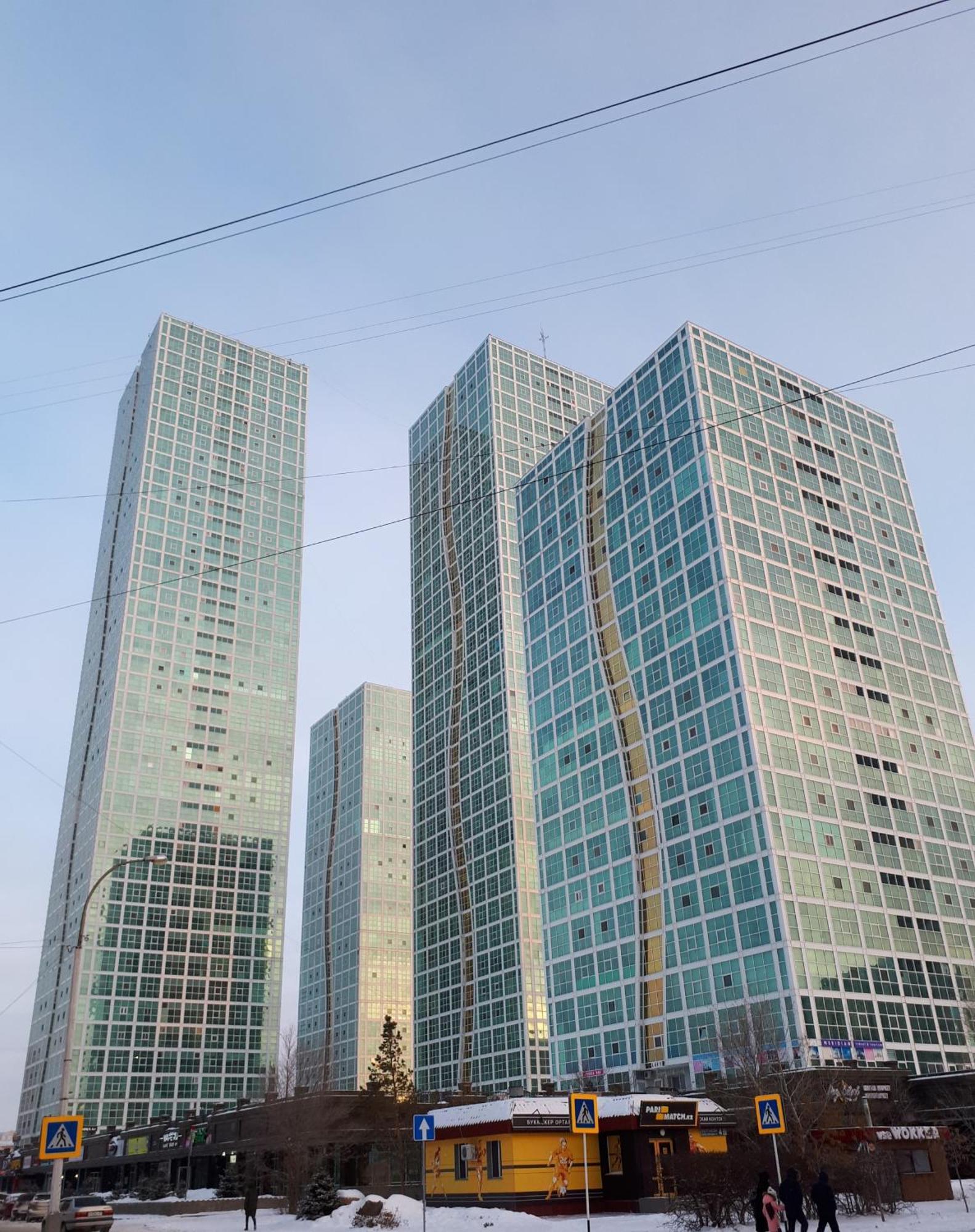 Апартаменты На Набережной С Панорамным Видом На 39 Этаже Astana Luaran gambar